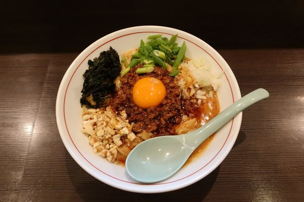 「汁なし￥９００」@ゴマすり野郎の写真