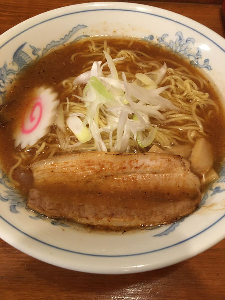 「煮干しラーメン」@旨辛麺かつくに 荻窪店の写真