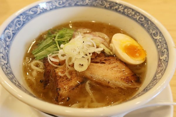 「７種の魚介塩そば￥８５０」@鶏そば 風鈴の写真