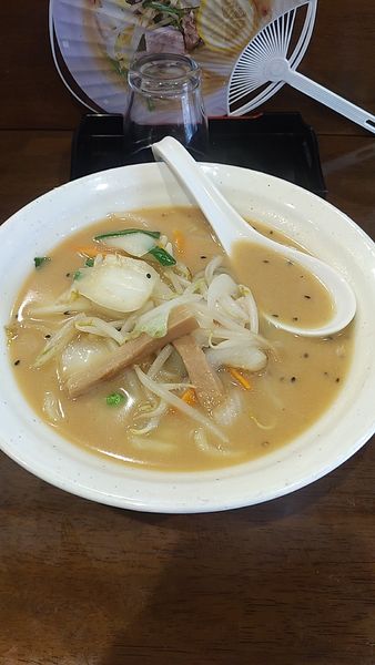 「味噌タンメン」@自家製多加水極太麺 ISAMIの写真