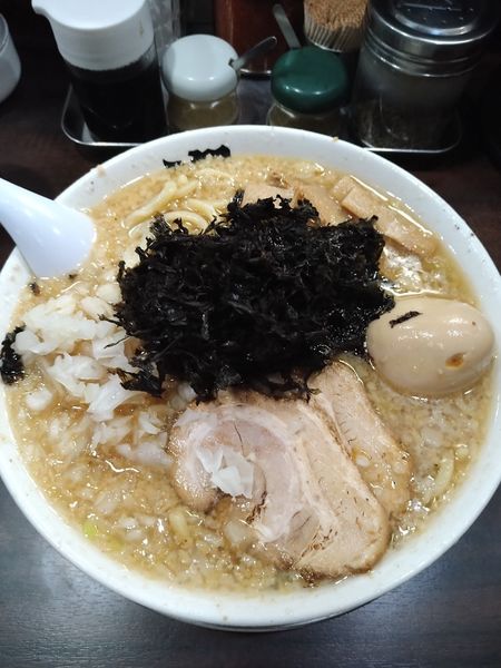 「得らーめん（大盛り）」@らーめん潤 蒲田店の写真