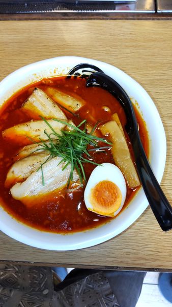 「濃厚旨辛味噌ラーメン　チャーシュートッピング」@男のラーメン 麺屋 団長の写真