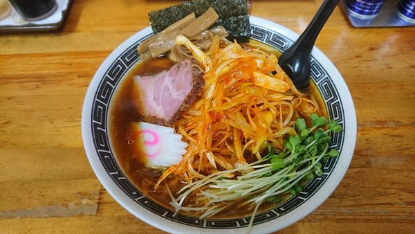 「辛ネギラーメン750円」@菜華軒の写真