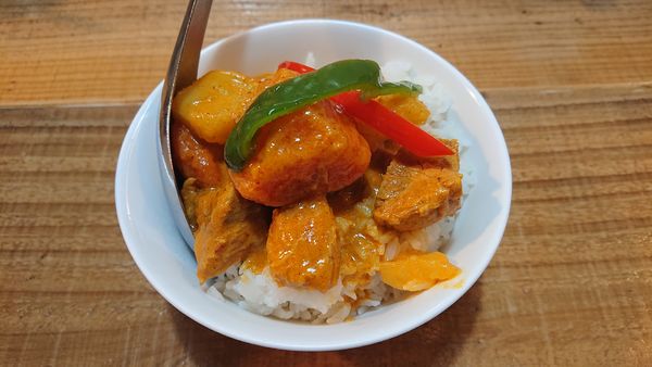 「ミニチェンマイカレーライス +150円」@バンコック コスモ食堂の写真