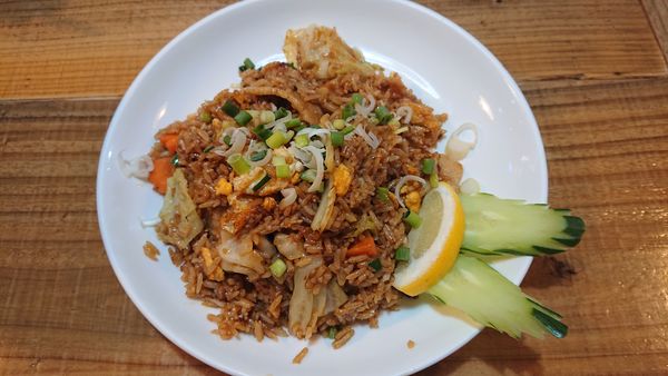 「カオパットロットファイ（タイ鉄道チャーハン）　８５０円　※」@バンコック コスモ食堂の写真