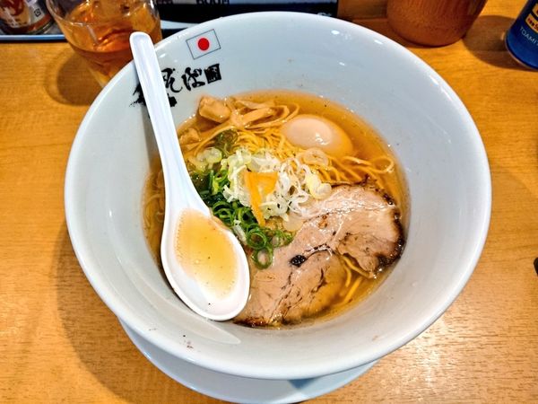 「鬼塩ラーメン 味玉入り」@鬼そば 藤谷の写真