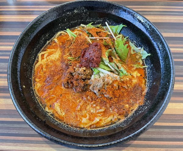「スパイシーカレー坦々麺950円＋(辛4)50円」@Chinese Dining 胡食 ~kokuu~の写真
