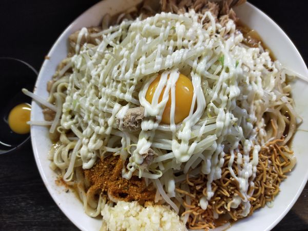 「【限定】ジャリジャリ君1050円(大盛100円)+生卵50円」@豚星。の写真