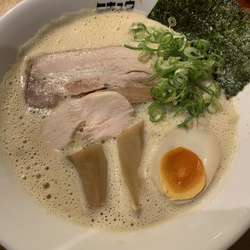 鶏白湯ラーメン