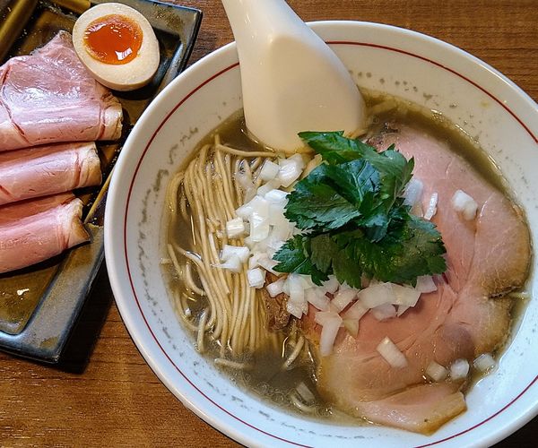 「【限定】煮干しそば濃いめ￥800＋特製トッピング￥260」@寿製麺よしかわ 川越店の写真