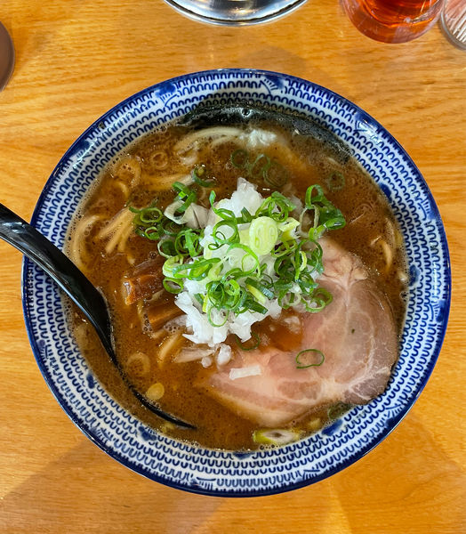 「濃厚中華そば」@麺 やまだの写真