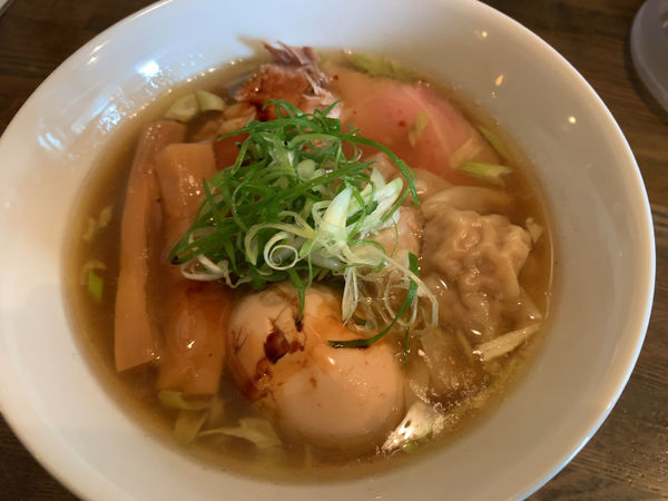 「特製醤油中華そば1300円」@中華そば べぃしっくの写真