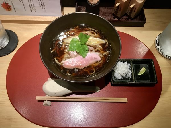 「紀州鴨中華そば(手もみ麺)+紀州鴨チャーシュー丼」@鴨中華そば 楓の写真