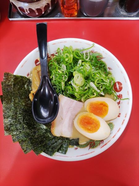 「味付き煮玉子ラーメン(こってり)+のり+ネギ」@天下一品 末広店の写真