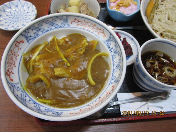 「ランチ カレー丼蕎麦Set 900円」@そば処 初味の写真