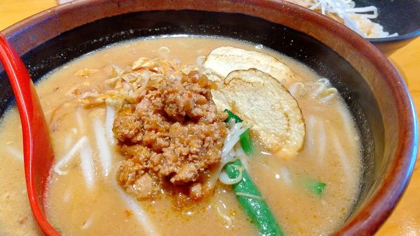 「#北海道味噌らーめん #814円 #ミニミニチャーシュー丼 #2」@麺場 田所商店 池上店の写真