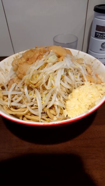 「煮干し油そば 大 980円 全部多め」@ラーメン ゼンゼンの写真