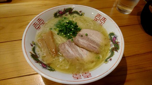 「鶏白湯　490円」@活龍大衆麺処 真壁屋の写真