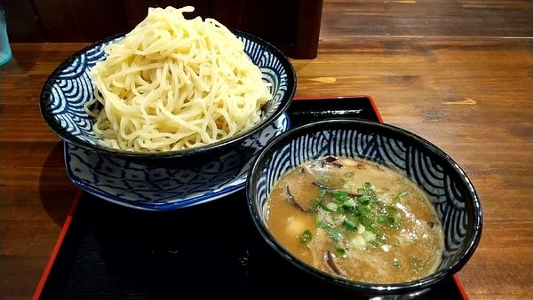 「つけめん(880円)」@麺飯食堂 チャアヤの写真