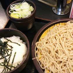 温玉とろろ丼セット