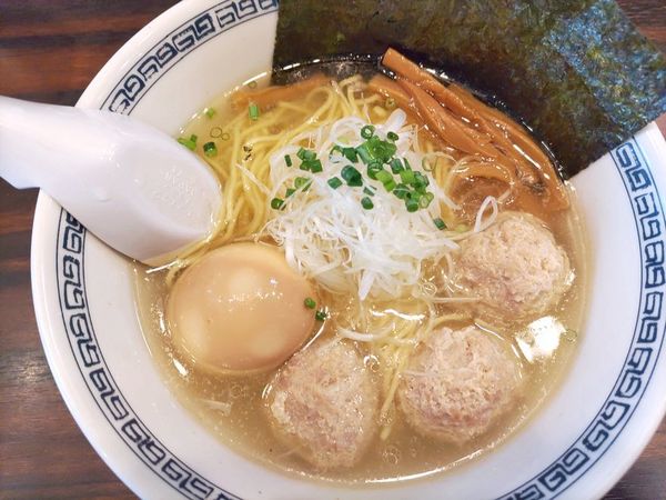 「味玉塩ラーメン」@稲荷屋の写真