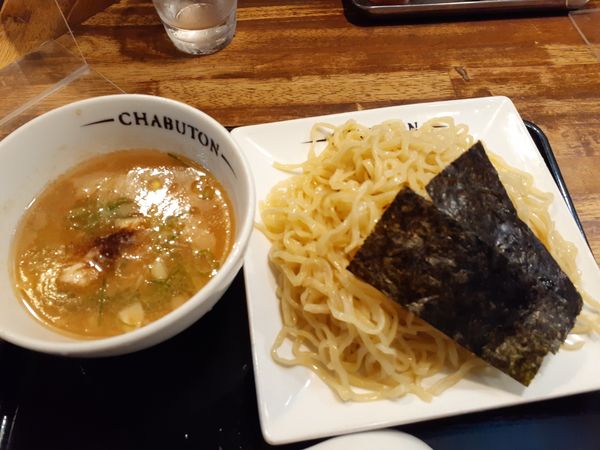 「豚骨魚介のざるつけ麺」@とんこつらぁ麺 CHABUTON 下北沢駅前店の写真