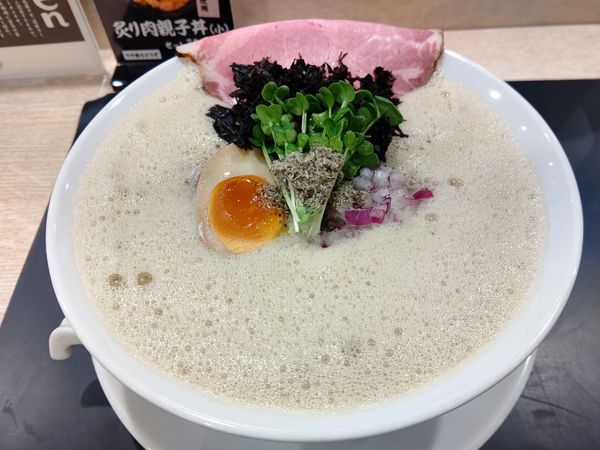 「鶏白湯泡ramen～煮干し～(並盛・140g)1,100円」@鶏白湯泡ramenたまきの写真