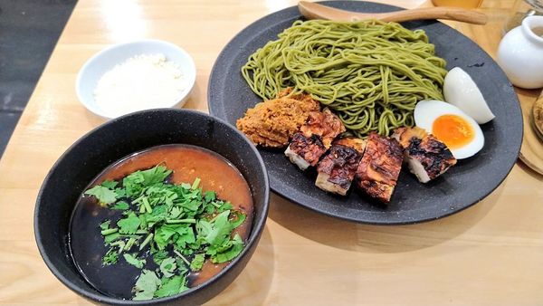 「冷やしスペシャルチリトマつけ麺(辛さ１)+チーズ(クーポン)」@チリトマラーメン THANKの写真