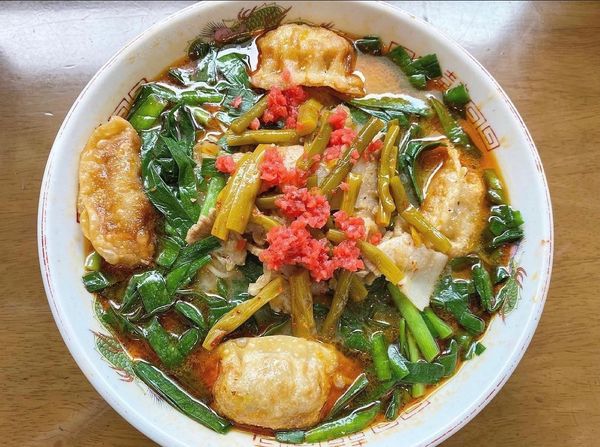 「満洲ニララーメン(餃子)」@さかえや本店の写真