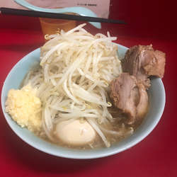 ラーメン野菜ニンニク＋煮卵