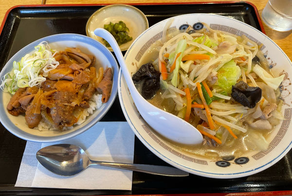 「野菜たっぷりタンメン＋ミニパンチ」@山田うどん 相模原中央店の写真