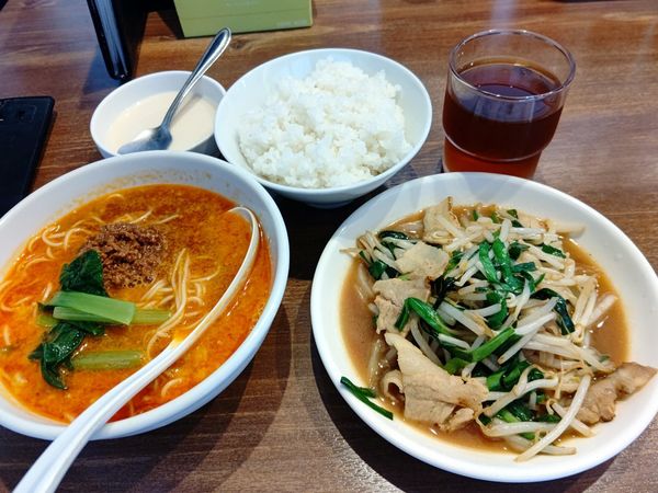 「陳麻家定食(肉ニラ炒め＋半担々麺)950円→600円」@陳麻家 高崎駅西口店の写真
