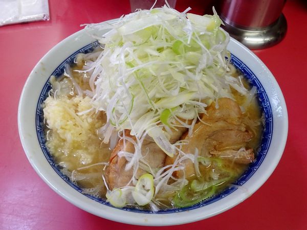 「小ラーメン（750円）＋ネギ（100円）ニンニク」@ラーメン二郎 桜台駅前店の写真