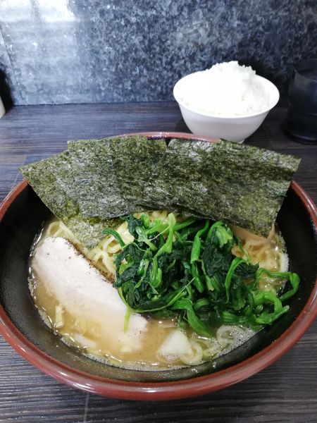 「大盛ラーメン」@究極汁麺 はねだ家の写真