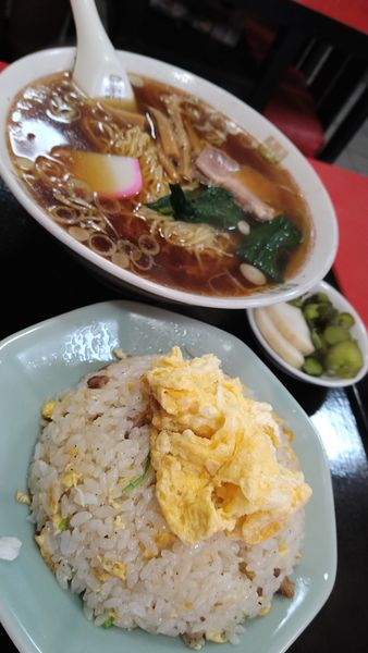 「半チャーハンラーメン」@龍亭の写真
