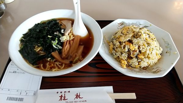 「ラーメン（チャーハンとのセットで９９０円）」@中華料理 桂林の写真