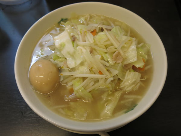 「野菜たっぷりタンメン+味付玉子：570円」@日高屋 人形町店の写真