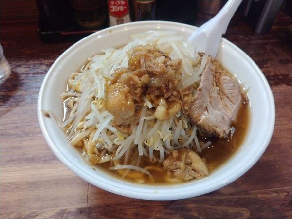 「豚ラーメン(大盛り)」@阿波家 信州始店の写真