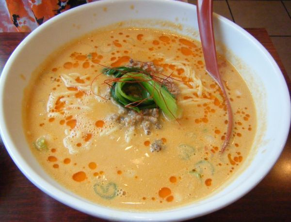 「担々麺」@YOSHIBA 芳葉 拝島駅前店の写真