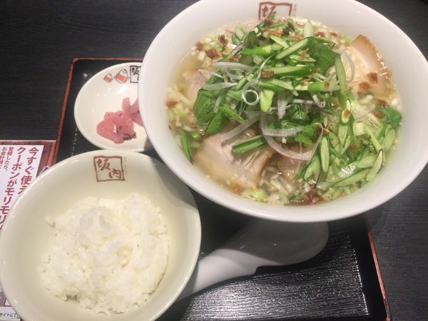 「ニンニクの芽香るスタミナ塩ラーメン（¥860→780）」@喜多方ラーメン坂内 大手町フィナンシャルシティ店の写真