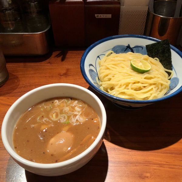 「味玉つけめん300g」@めん徳二代目つじ田 新橋店の写真
