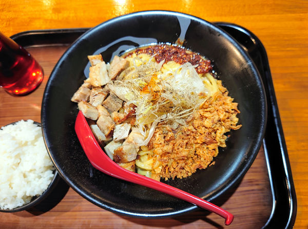 「辛味噌まぜそば」@らーめん 蓮の写真