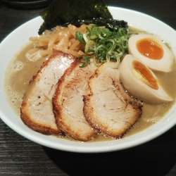 やりすぎ煮干しラーメン