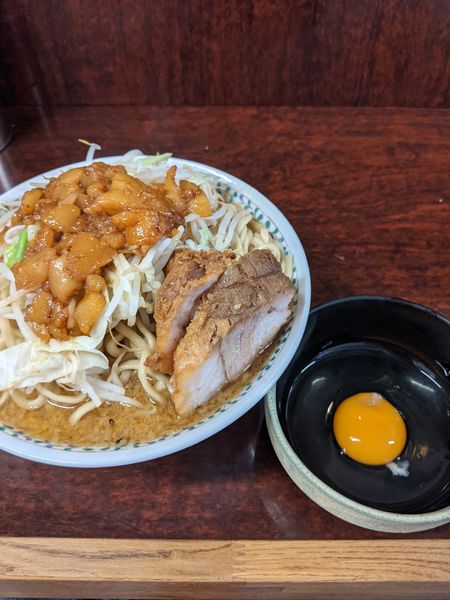 「小ラーメン＋つけ味＋生たまご」@ラーメン二郎 めじろ台店の写真