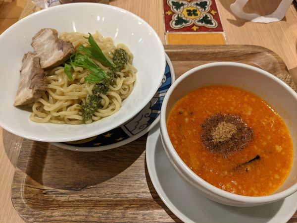 「濃厚トマトつけ麺950円」@太陽のトマト麺withチーズ 新宿ミロード店の写真