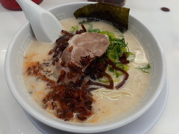 「ラーメン、替玉」@博多天神 渋谷南口店の写真