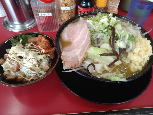 「野菜ラーメン(¥750)＋銀シャリバー(¥150)」@家系ラーメン王道 いしい 市原五井店の写真