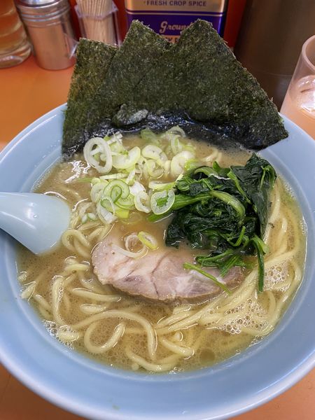 「ラーメン並(太麺)」@鹿島家 石川町店の写真