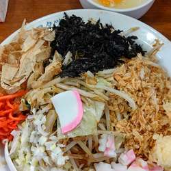 汁なしタンメン　950円