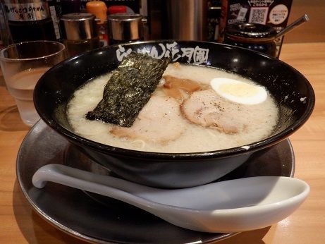 「嵐げんこつらあめん　塩味」@らあめん花月嵐 武蔵中原店の写真